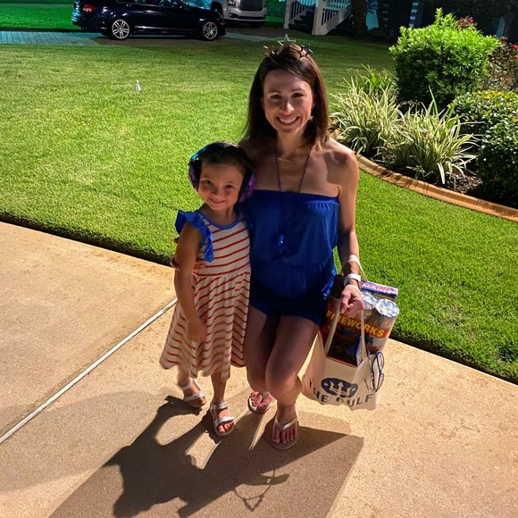 Hi! I’m Whitney! It’s so nice to meet you! - Picture 14 of 16